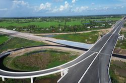Diện mạo mới cao tốc Cao Lãnh - An Hữu qua Đồng Tháp