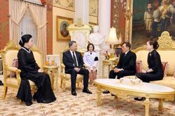 Tổng Bí thư, Chủ tịch nước Tô Lâm và Phu nhân hội kiến Nhà Vua Thái Lan Maha Vajiralongkorn và Hoàng hậu