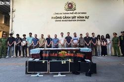 Bắt Chủ tịch Công ty Mua bán nợ Song Long