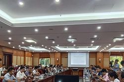 B&aacute;m s&aacute;t Nghị quyết 57 truyền th&ocirc;ng lan tỏa vai tr&ograve; của khoa học, c&ocirc;ng nghệ, đổi mới s&aacute;ng tạo v&agrave; chuyển đổi số