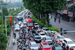 Hà Nội dự kiến thu phí ô tô, xe máy vào vành đai 1 từ năm 2028