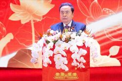 Chủ tịch Quốc hội: Xây dựng chính quyền địa phương hiện đại, chuyên nghiệp, gần dân