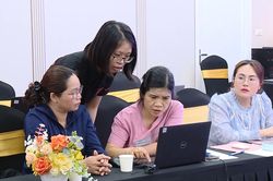 Tập huấn hỗ trợ chủ cơ sở kinh doanh, giết mổ chó, mèo chuyển đổi sinh kế