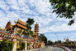 Ngàn sen khoe sắc thắm kính mừng Đức Phật Đản sanh