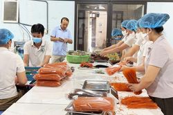 Bước chuyển từ kinh tế tập thể
