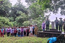 Đồn Biên phòng Thị Hoa phát quang hơn 16km đường tuần tra biên giới