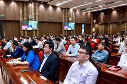 Hà Nội đẩy mạnh xây dựng, chỉnh đốn Đảng một cách toàn diện