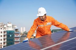 Tiết kiệm điện - Từ phong trào đến bắt buộc