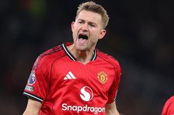 De Ligt nhận tin dữ