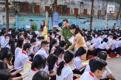 Công khai đường dây nóng tiếp nhận phản ánh về bạo lực học đường