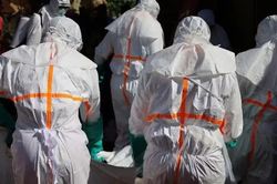Cuộc chiến chống Ebola