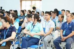 Không đánh đổi an sinh xã hội, quyền lợi chính đáng của người lao động lấy tăng trưởng đơn thuần
