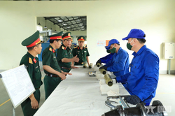 Hoàn thành tốt nhiệm vụ chuyên môn kỹ thuật, xây dựng đơn vị vững mạnh