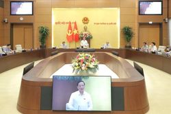 Đề xuất tổ chức kỳ họp Quốc hội kh&ocirc;ng thường lệ về x&acirc;y dựng ph&aacute;p luật