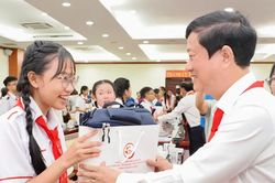 Lắng nghe thiếu nhi, kiến tạo môi trường phát triển toàn diện