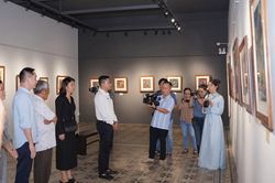 Bảo tàng Mỹ thuật TPHCM trưng bày 77 tác phẩm đồ họa chuyên đề 'Miền lưu dấu'