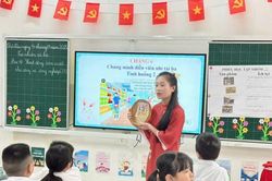 Bỏ s&aacute;ng kiến khi x&eacute;t tặng Chiến sĩ thi đua cơ sở: Tăng động lực cống hiến
