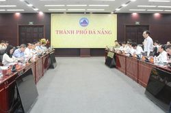 Bộ trưởng Bộ GD&ĐT làm việc với UBND TP Đà Nẵng về nhiệm vụ trọng tâm lĩnh vực giáo dục