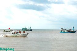 Tăng cường phối hợp, giữ vững an ninh trật tự khu vực bi&ecirc;n giới biển