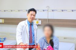 Cọng kẽm 18cm ở trong phổi người phụ nữ