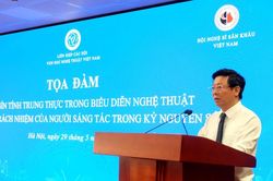 Chấn chỉnh những lệch chuẩn trong sáng tác và biểu diễn nghệ thuật