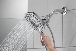 3 không khi tắm ngày nắng nóng