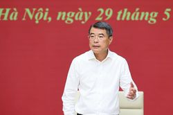 Thủ tướng: Sắp xếp thôn, tổ dân phố và bố trí cán bộ không chuyên trách