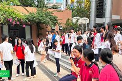 Gần 125.000 học sinh Hà Nội 'vượt vũ môn' lớp 10: Sơ sẩy thiết bị công nghệ là đình chỉ