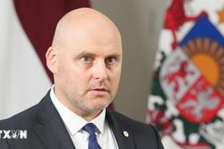 Quốc hội Latvia thông qua chính phủ trung hữu mới