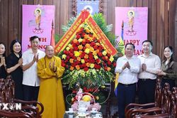 Đón mừng mùa Phật đản nhiều niềm vui, hạnh phúc, an lạc