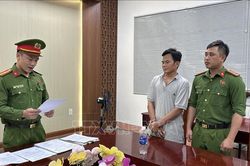 Khởi tố tài xế vượt ẩu, khiến 2 người tử vong