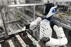 BMW sẽ lần đầu đưa robot hình người vào dây chuyền sản xuất ô tô tại châu Âu