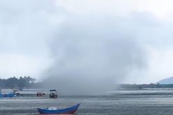 Vòi rồng xuất hiện ở Quảng Ninh không gây thiệt hại về người và tài sản