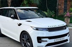 Chi tiết mẫu xe Range Rover Sport PHEV đầu tiên có mặt tại Việt Nam, giá gần 7 tỷ đồng
