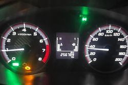 Đổ xăng E10 báo lỗi động cơ, có đáng lo?