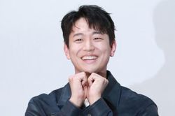 Nam diễn viên Shin Hyun Seung nhập ngũ vào tháng sau