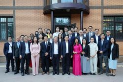 Phó Thủ tướng Hồ Quốc Dũng thăm đại học hàng đầu Kazakhstan và Trung tâm đổi mới sáng tạo Astana Hub