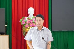 Tập trung tháo gỡ khó khăn về hạ tầng và công tác cán bộ tại xã Bến Giằng