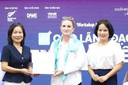 Hỗ trợ nữ doanh nhân Đà Nẵng ứng dụng trí tuệ nhân tạo hiệu quả
