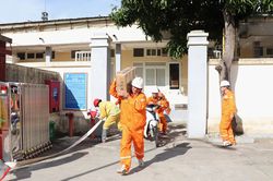Xí nghiệp lưới điện cao thế Điện Biên thực tập phương án phòng cháy, chữa cháy