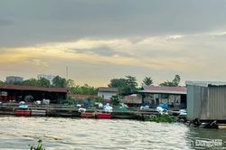 Tăng cường tuyên truyền, vận động người dân giải tỏa lồng bè trên sông Đồng Nai tại phường Trấn Biên và Long Hưng