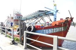 Đồng Th&aacute;p: Tăng cường tuy&ecirc;n truyền chống khai th&aacute;c hải sản bất hợp ph&aacute;p
