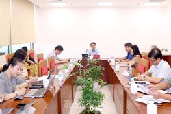 Phó Chủ tịch UBND tỉnh Nguyễn Thanh Hà họp Tổ giúp việc Nghị quyết số 57