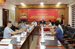 Họp báo cung cấp thông tin về triển khai khám sức khỏe định kỳ, khám sàng lọc miễn phí cho người dân