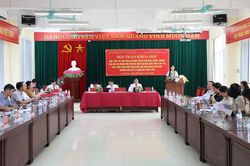 Hội thảo khoa học về học tập và làm theo phong cách làm việc quần chúng của Chủ tịch Hồ Chí Minh
