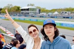 Hoa hậu Jennifer Phạm cùng con trai Bảo Nam cao 1,9m đi xem đua xe F1 tại Canada