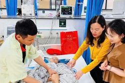 Chung tay chăm sóc, giáo dục trẻ em