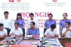 Viện Kiểm s&aacute;t nh&acirc;n d&acirc;n khu vực 1 tỉnh Sơn La k&yacute; kết quy chế phối hợp với c&aacute;c địa phương