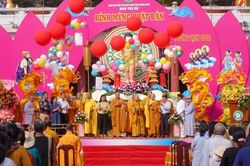Quảng Ngãi: Văn phòng 2 Ban Trị sự GHPGVN tỉnh trang nghiêm cử hành Đại lễ Phật đản Phật lịch 2570