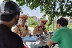 Bắc Ninh: Hàng loạt xe đưa đón và công nhân bị xử phạt vì 'quên' camera AI
